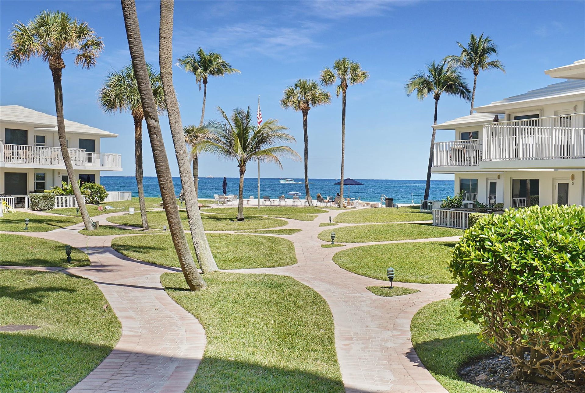 1530 S Ocean Boulevard, #203, Lauderdale By The Sea, FL 33062 The grounds are beautifully maintained here. The ocean is in your backyard.