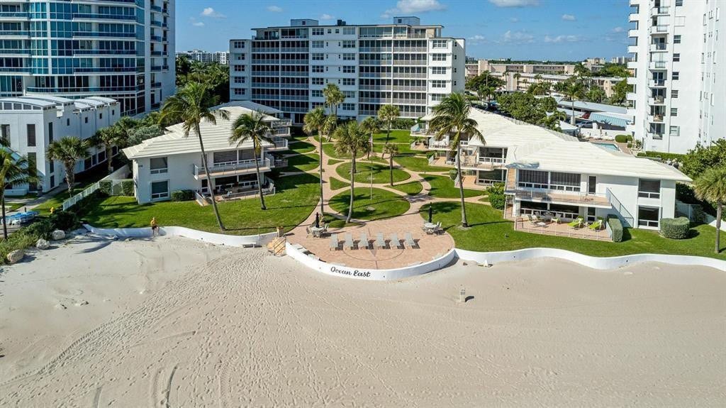 1530 S Ocean Boulevard, #203, Lauderdale By The Sea, FL 33062 Ocean East has one 8 story tower with 26 apartments and 8 two story oceanfront villas.