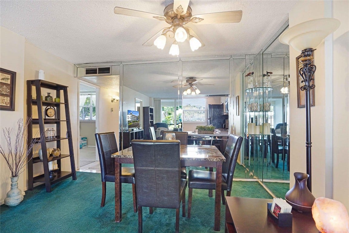 120 Royal Park Drive, #1B, Oakland Park, FL 33309