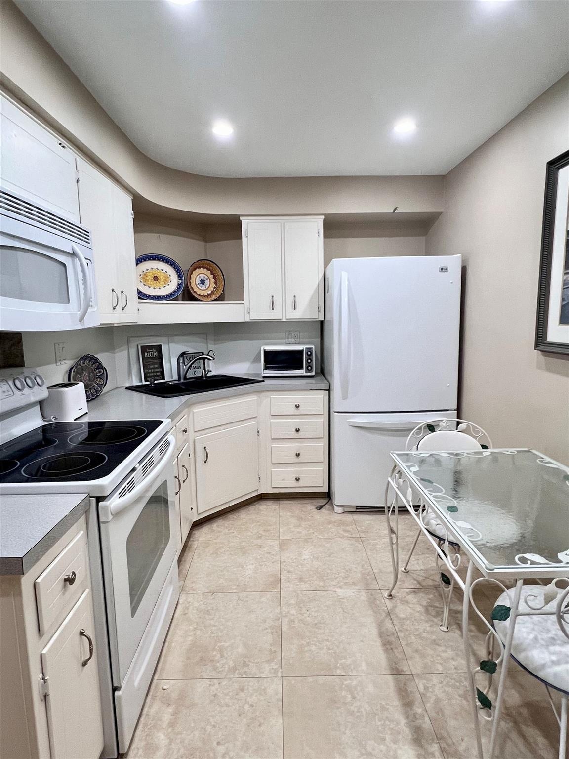 3300 NE 36th Street, #518, Fort Lauderdale, FL 33308 Photo 11