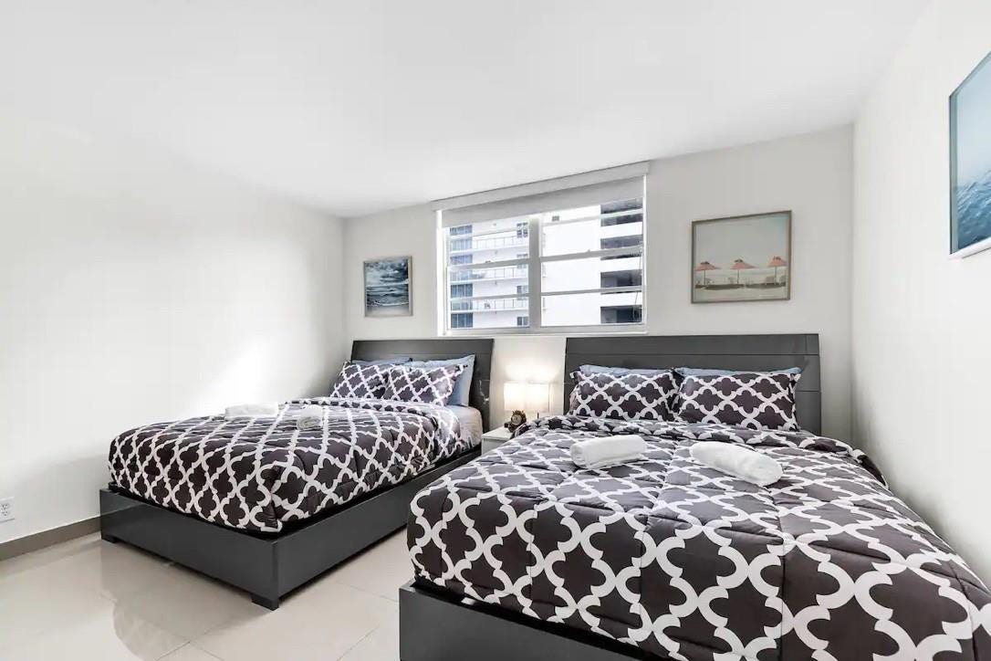 4001 S Ocean Drive, #5J, Hollywood, FL 33019