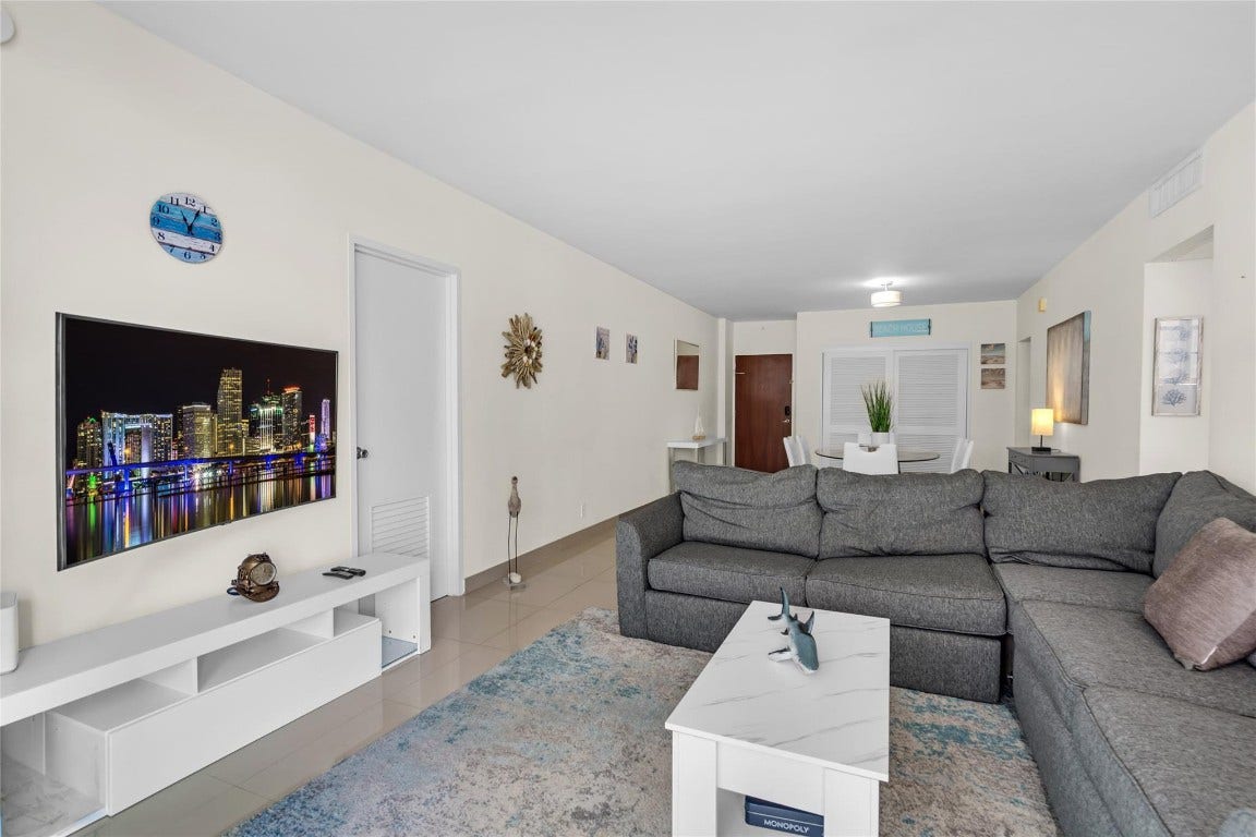 4001 S Ocean Drive, #5J, Hollywood, FL 33019