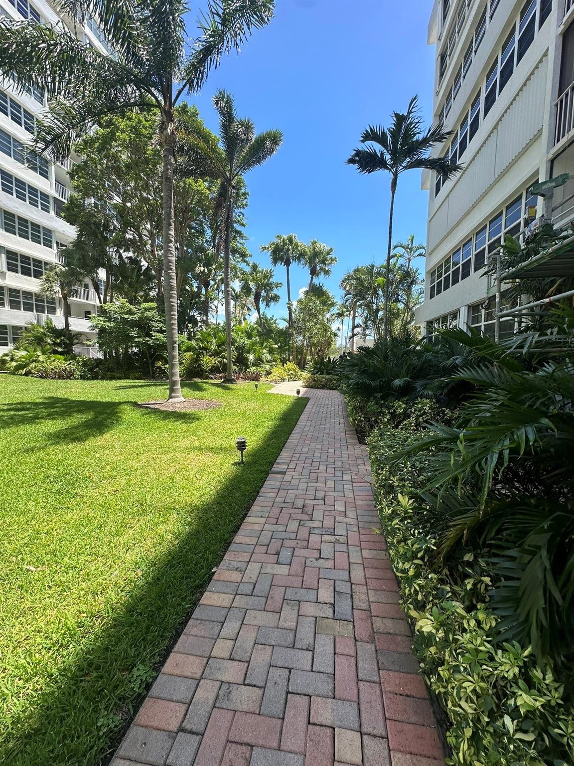 1160 N Federal Highway, #415, Fort Lauderdale, FL 33304 Photo 27