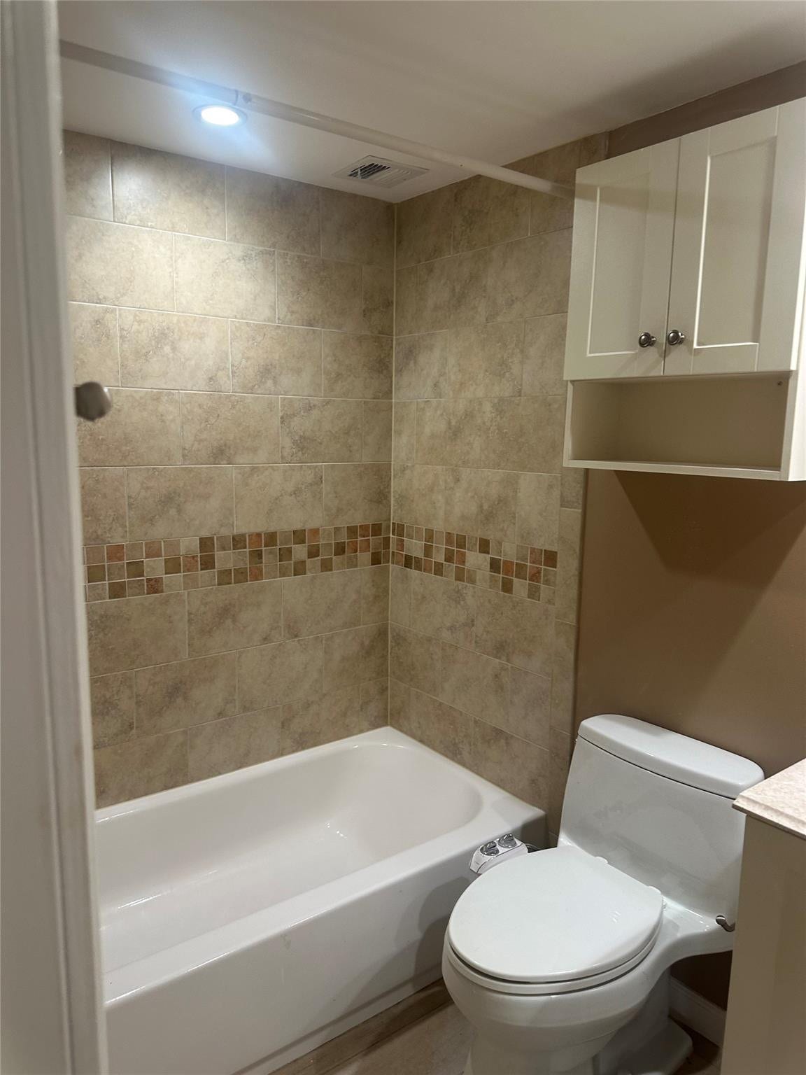 1160 N Federal Highway, #415, Fort Lauderdale, FL 33304 Photo 18