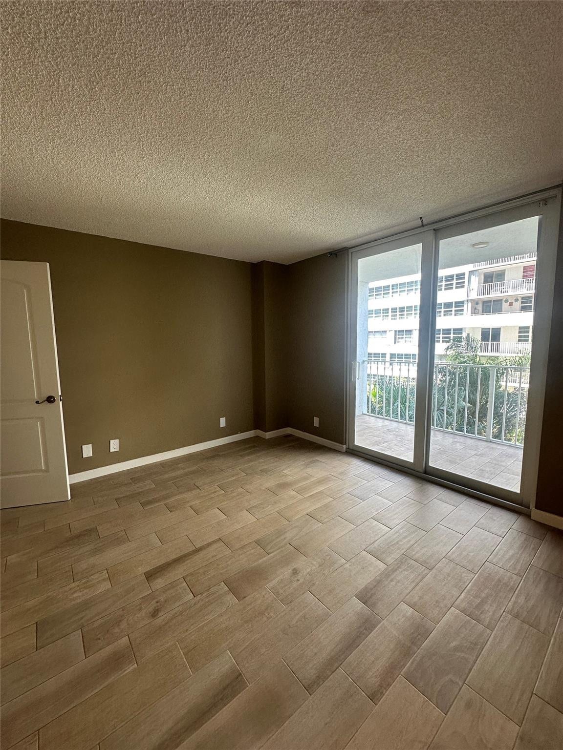 1160 N Federal Highway, #415, Fort Lauderdale, FL 33304 Photo 15
