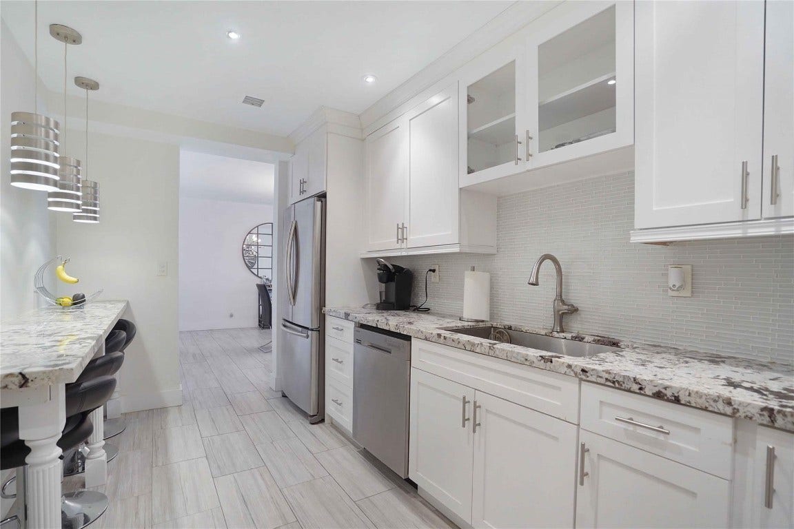 4250 Galt Ocean Drive, #5L, Fort Lauderdale, Fort Lauderdale, FL 33308 4250 Galt Ocean Drive, #5L, Fort Lauderdale, Fort Lauderdale, FL 33308