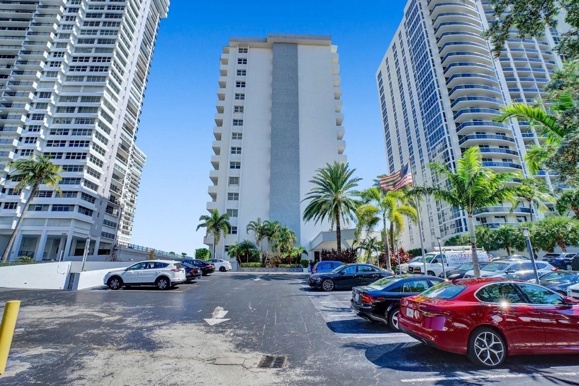4250 Galt Ocean Drive, #8H, Fort Lauderdale, Fort Lauderdale, FL 33308 4250 Galt Ocean Drive, #8H, Fort Lauderdale, Fort Lauderdale, FL 33308