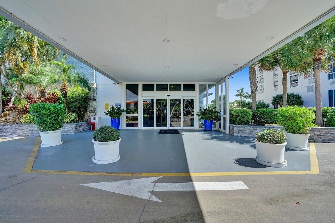 4250 Galt Ocean Drive, #8H, Fort Lauderdale, Fort Lauderdale, FL 33308 4250 Galt Ocean Drive, #8H, Fort Lauderdale, Fort Lauderdale, FL 33308