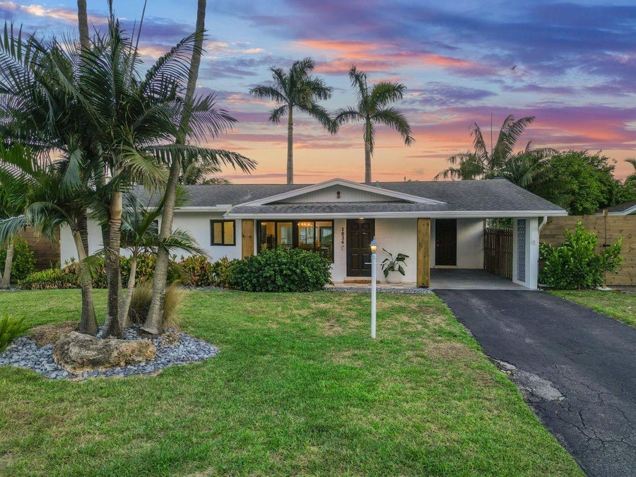 Property photo for 1034 SW 24th Avenue, Boynton Beach, FL