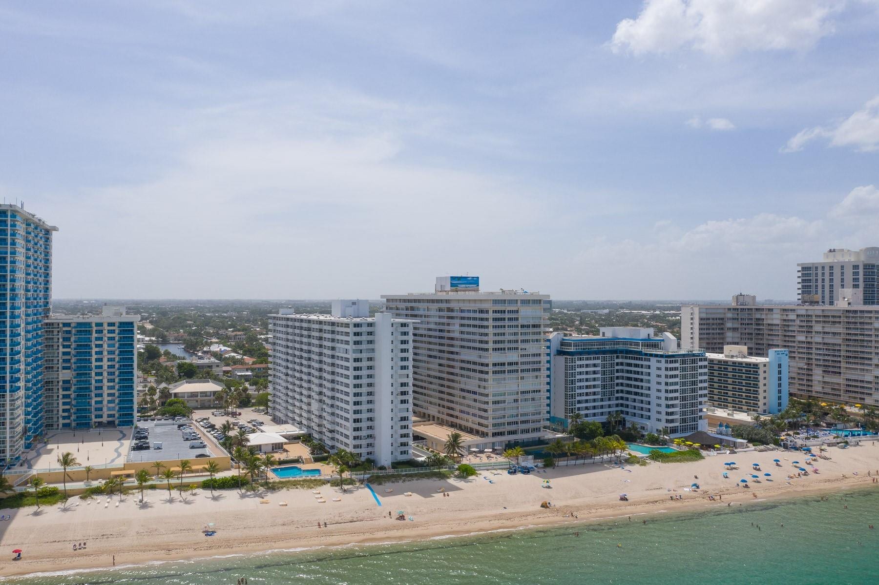 Ocean Summit at the Galt Mile beach