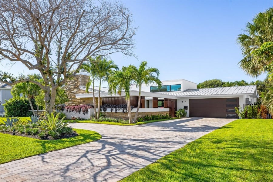 Property photo for 4 Tahoe Lane, Sea Ranch Lakes, FL