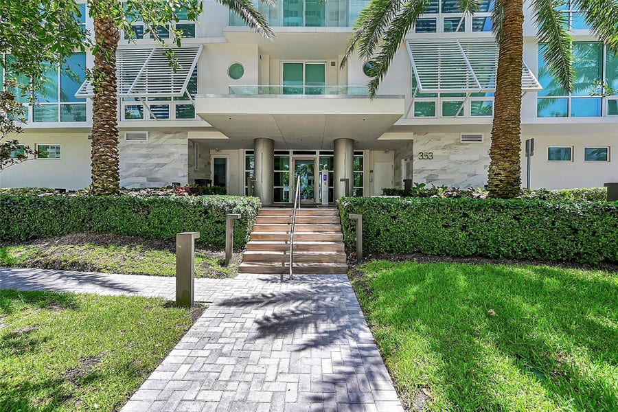 Property photo for 353 Sunset Drive, #402, Fort Lauderdale, FL