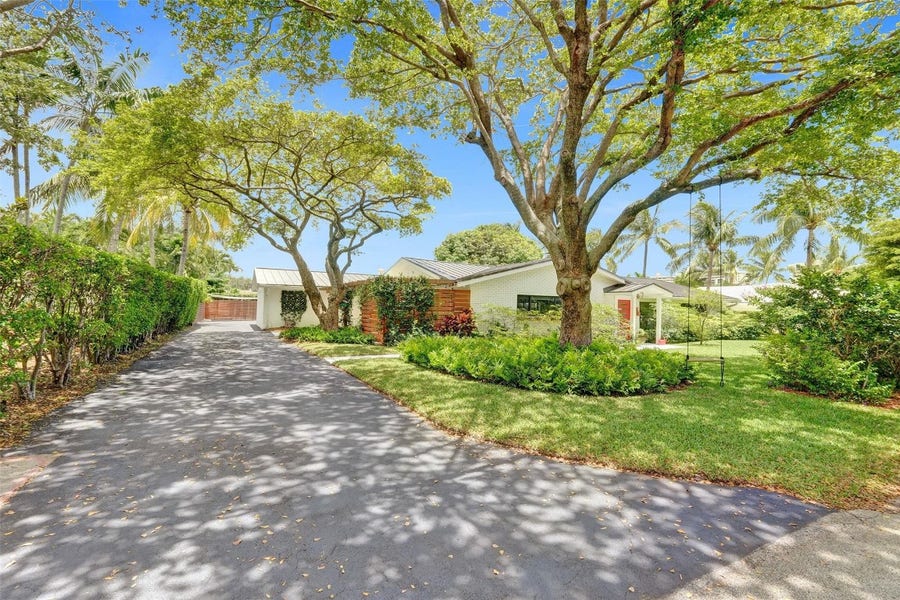 Property photo for Sea Ranch Lakes, FL