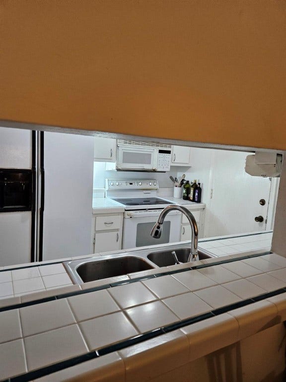 1700 SE 15th Street, #206, Fort Lauderdale, FL 33316