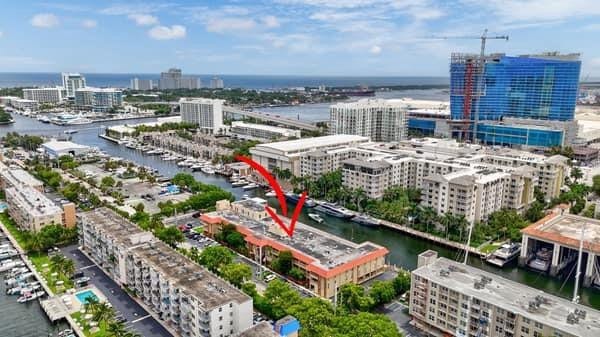 1700 SE 15th Street, #206, Fort Lauderdale, FL 33316