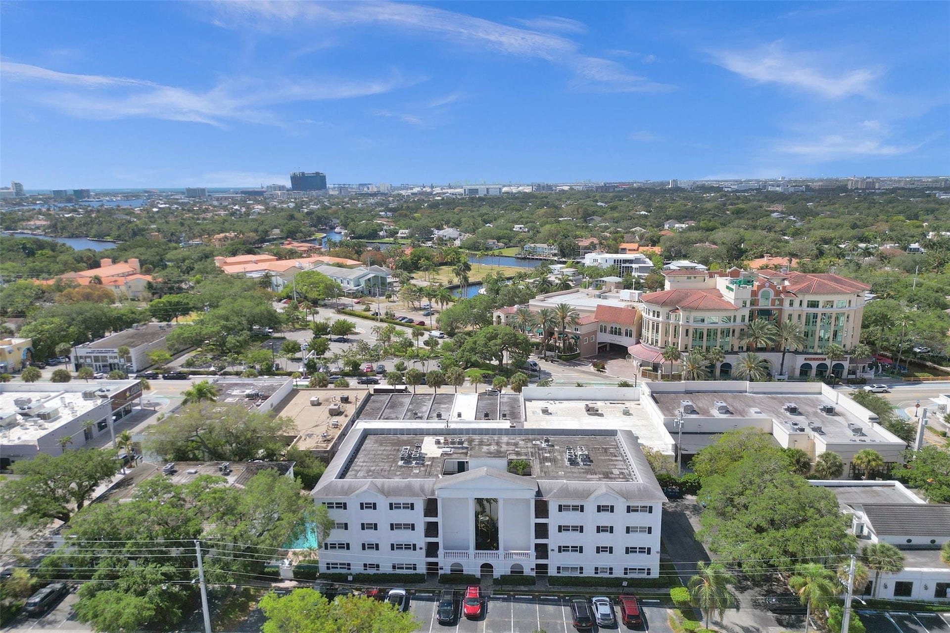 1212 SE 2nd Court, #201, Fort Lauderdale, FL 33301