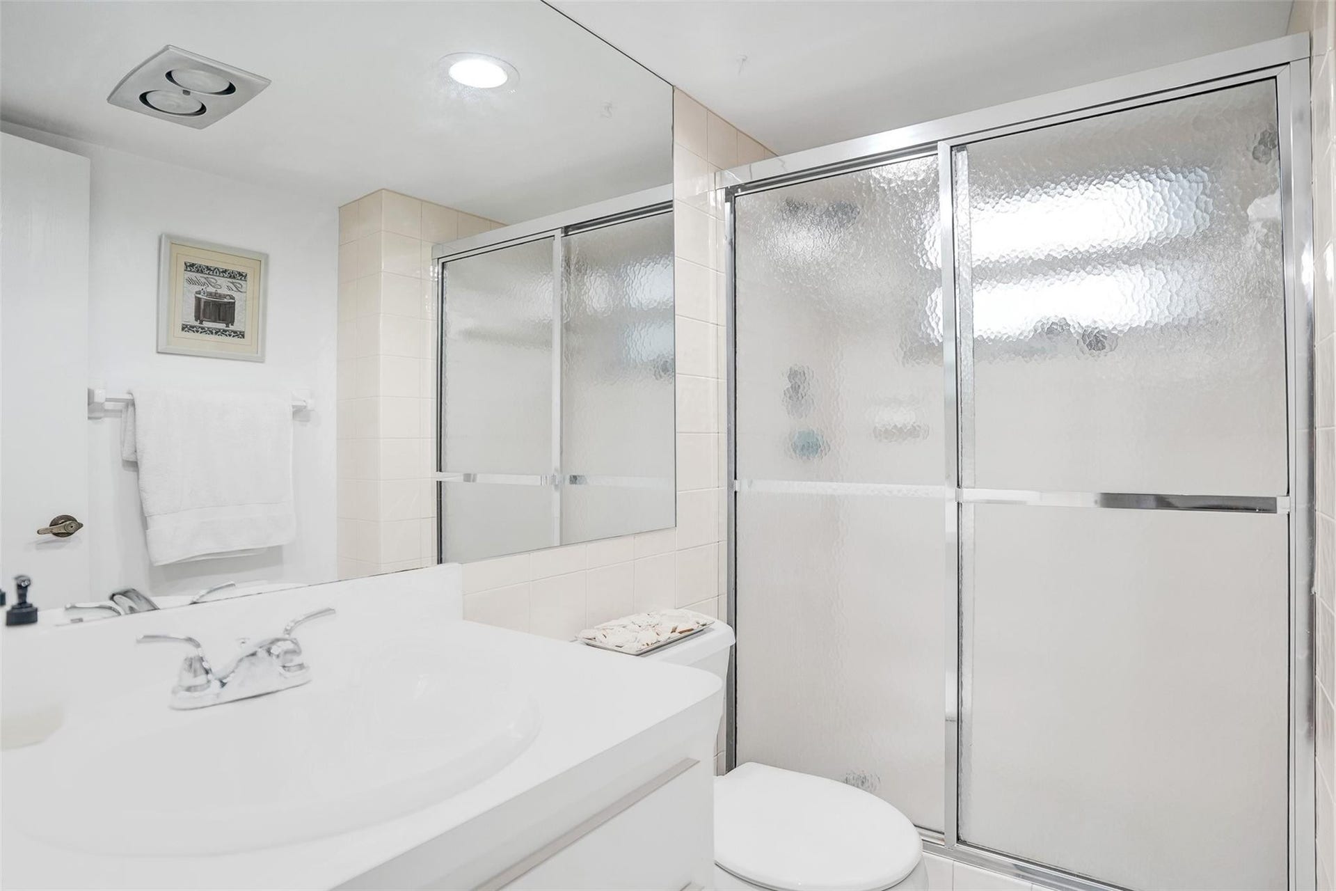 1212 SE 2nd Court, #201, Fort Lauderdale, FL 33301
