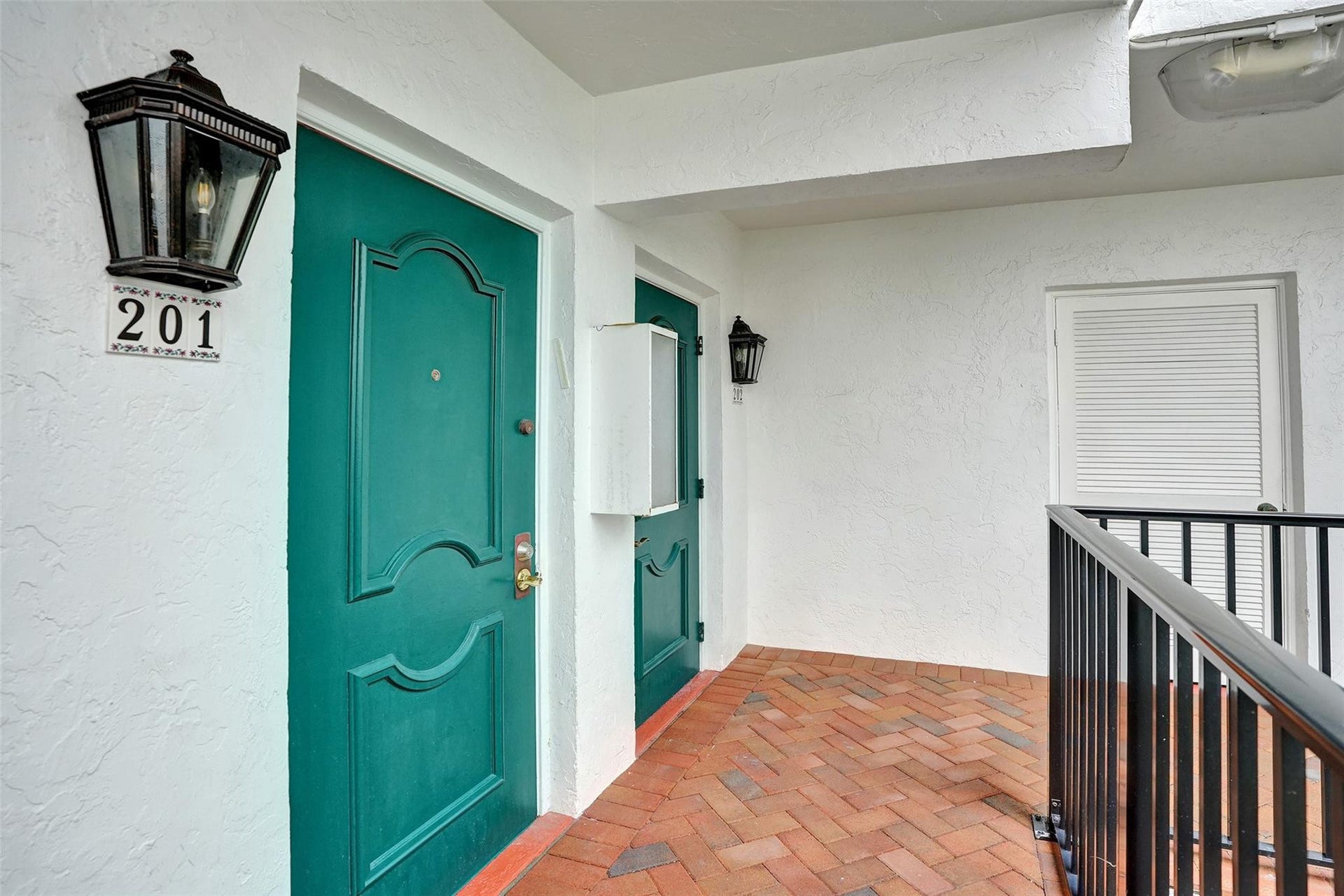 1212 SE 2nd Court, #201, Fort Lauderdale, FL 33301