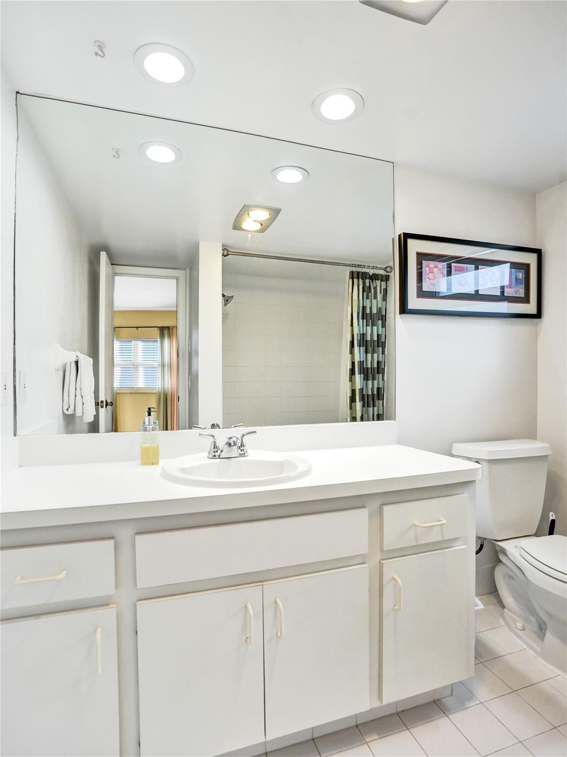 1212 SE 2nd Court, #201, Fort Lauderdale, FL 33301