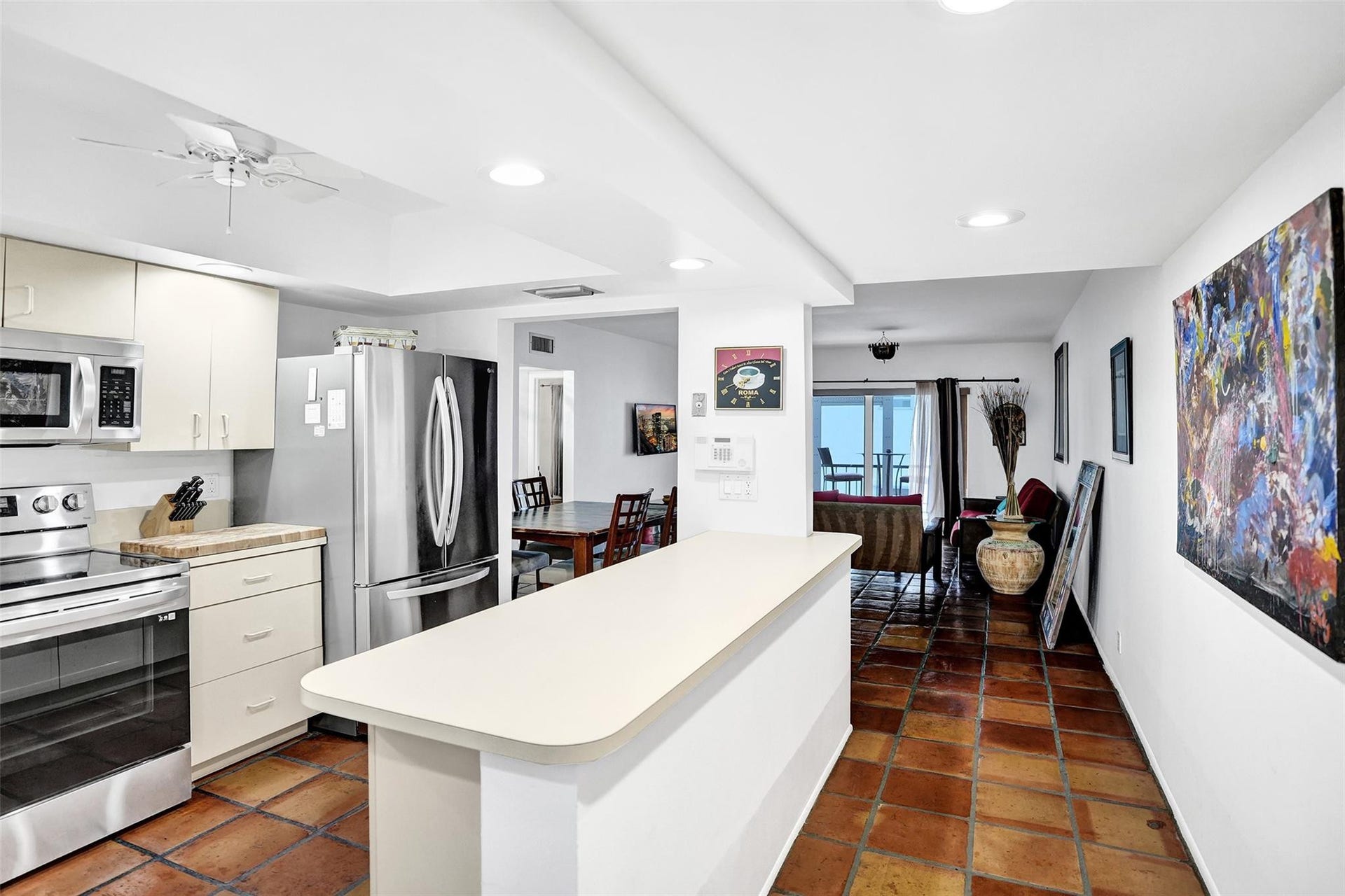 1212 SE 2nd Court, #201, Fort Lauderdale, FL 33301