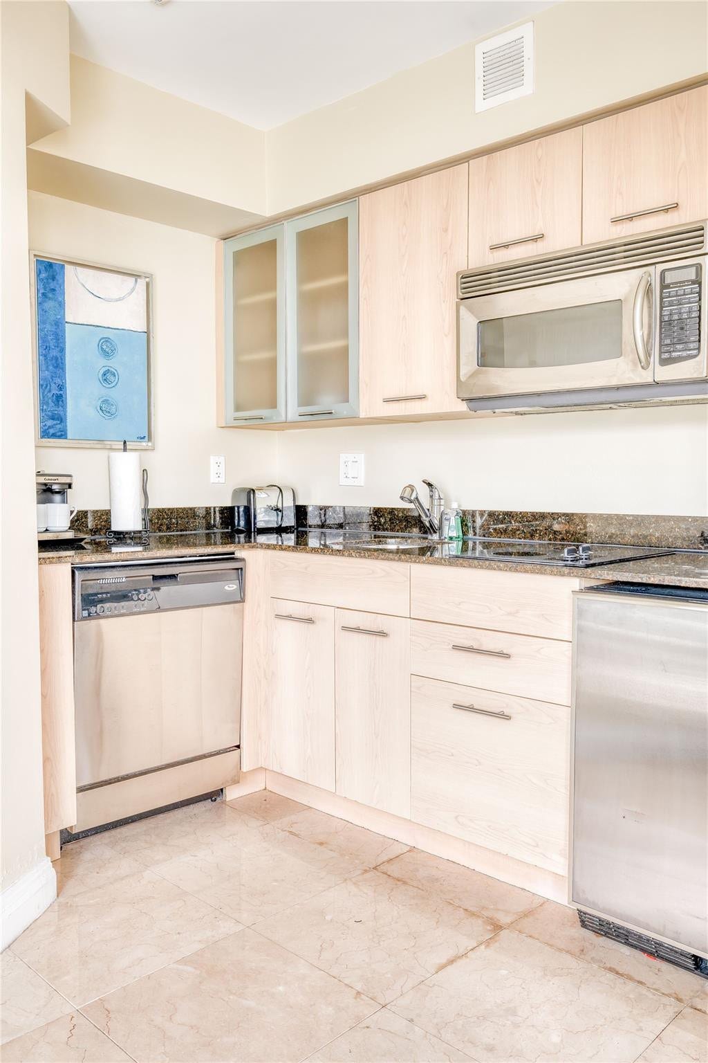 2670 E Sunrise Boulevard, #826, Fort Lauderdale, FL 33304 Photo 8
