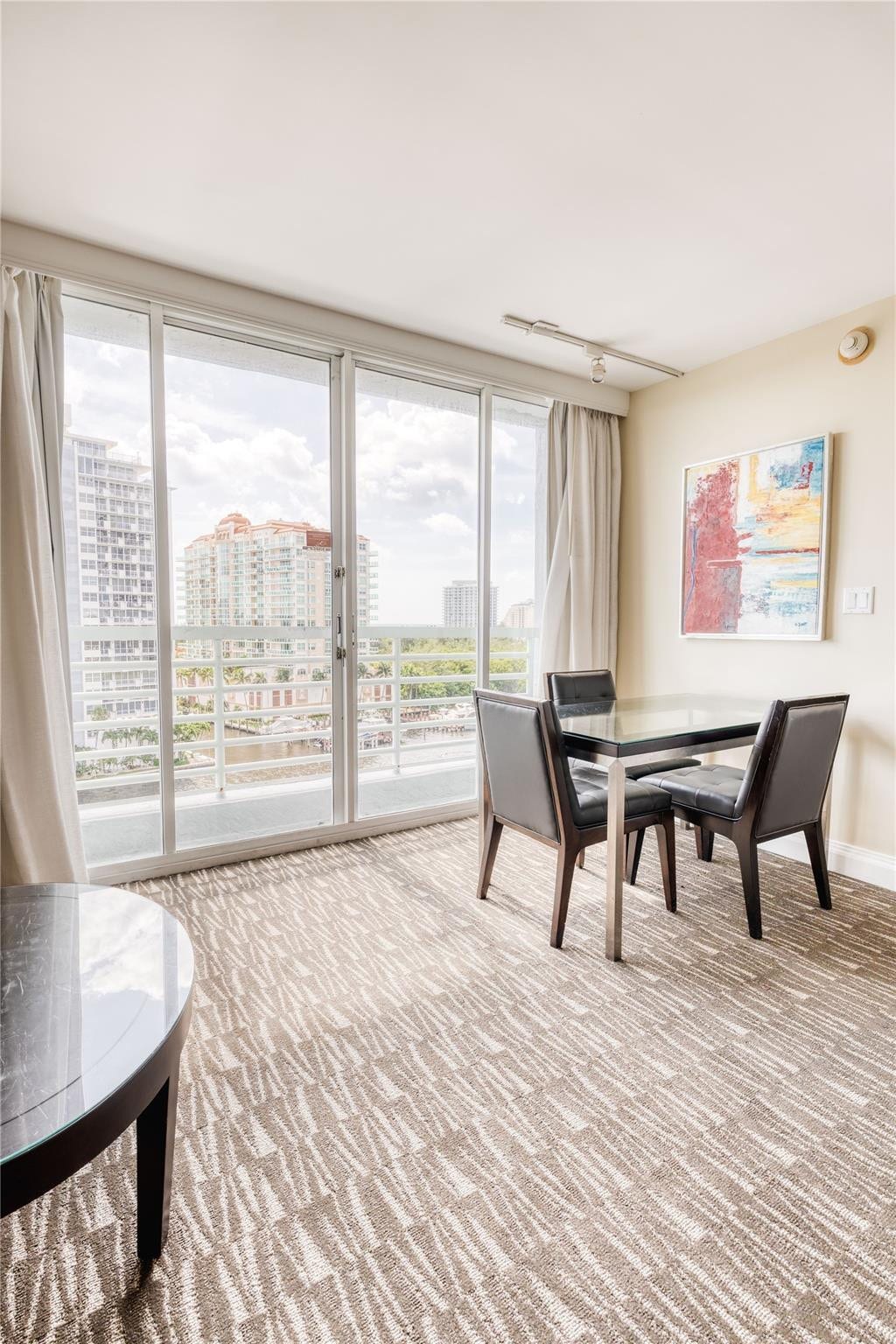 2670 E Sunrise Boulevard, #826, Fort Lauderdale, FL 33304 Photo 3