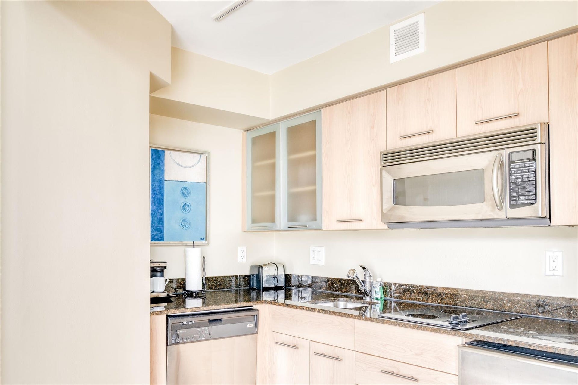 2670 E Sunrise Boulevard, #826, Fort Lauderdale, FL 33304 Photo 6