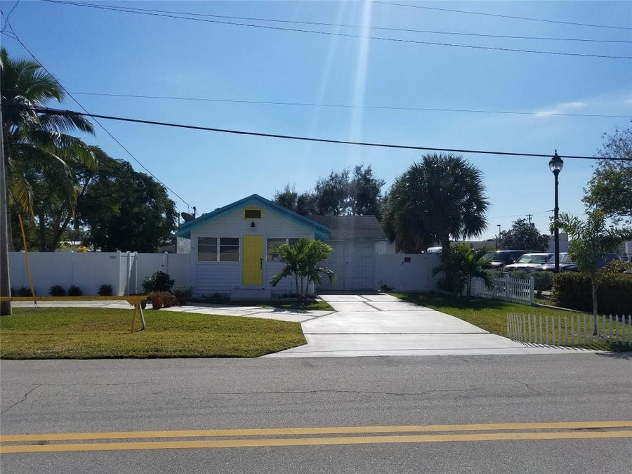 Property photo for 1240 NE 34th Court, Oakland Park, FL