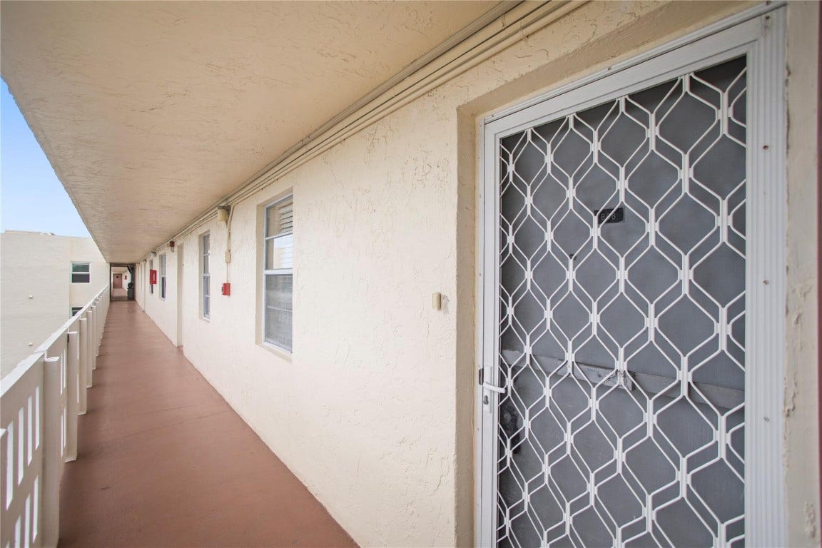 101 SE 3rd Avenue, #608, Dania Beach, FL 33004