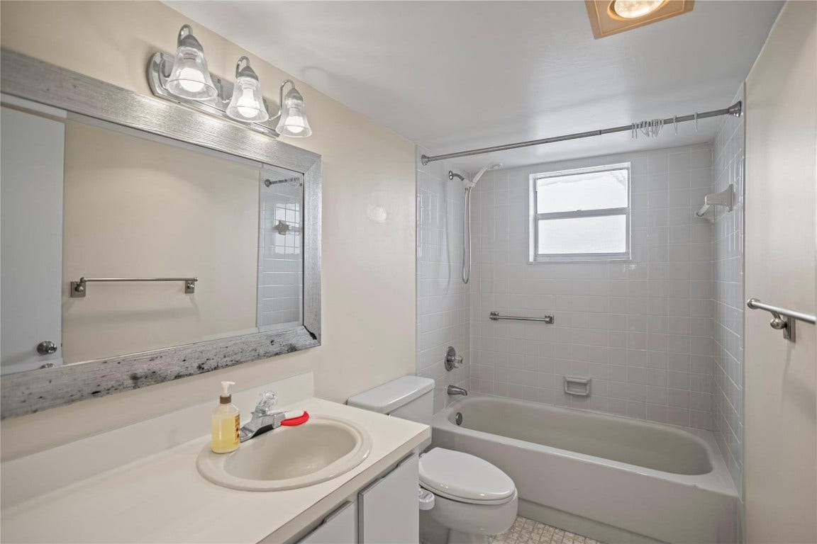 101 SE 3rd Avenue, #608, Dania Beach, FL 33004