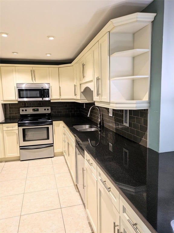 4250 Galt Ocean Drive, #5J, Fort Lauderdale, Fort Lauderdale, FL 33308 4250 Galt Ocean Drive, #5J, Fort Lauderdale, Fort Lauderdale, FL 33308