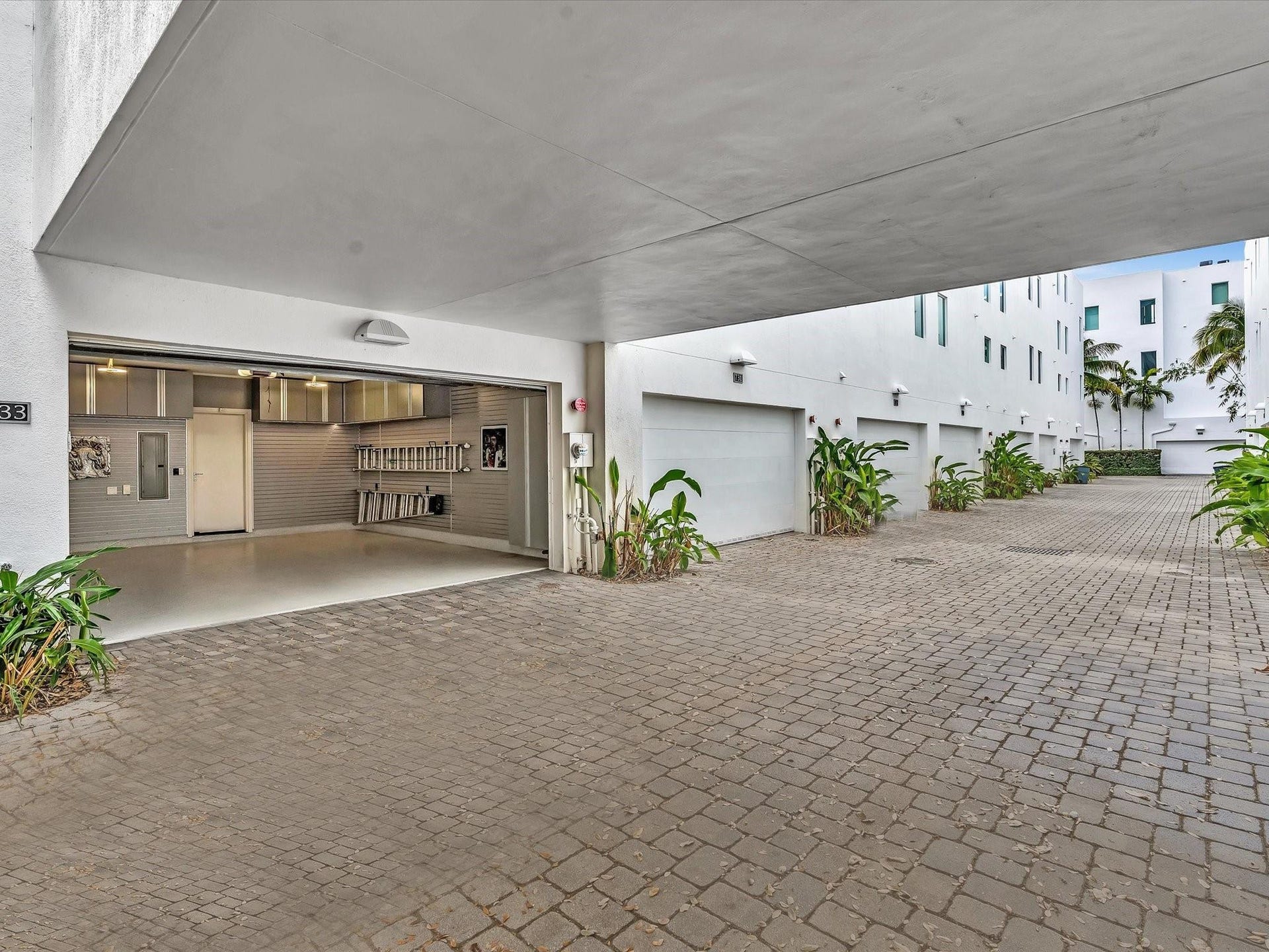733 NE 4th Avenue, #733, Fort Lauderdale, FL 33304
