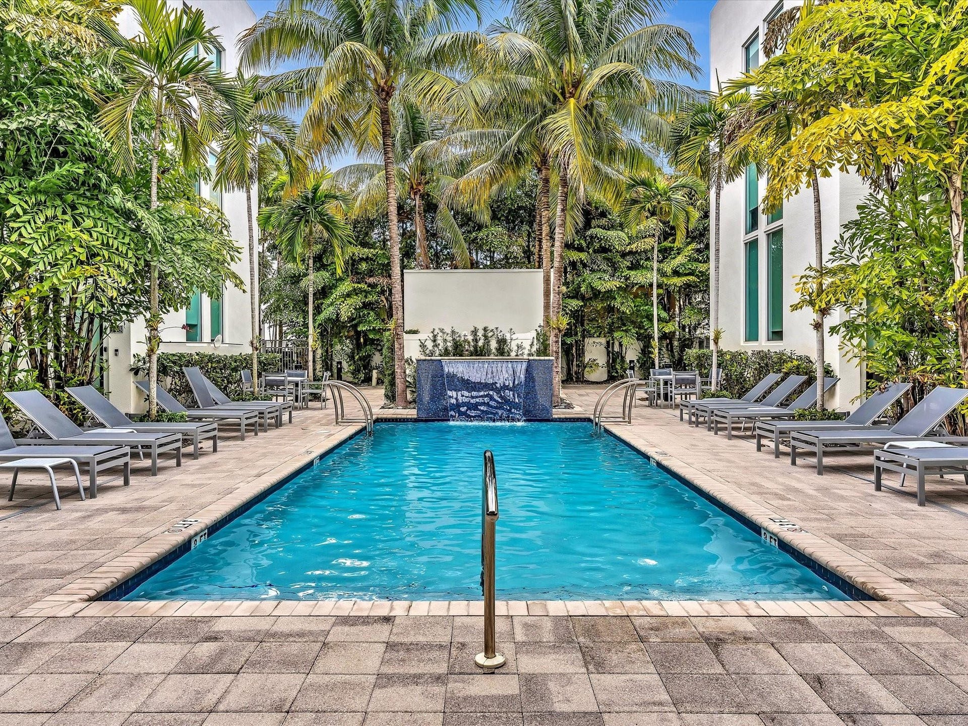 733 NE 4th Avenue, #733, Fort Lauderdale, FL 33304