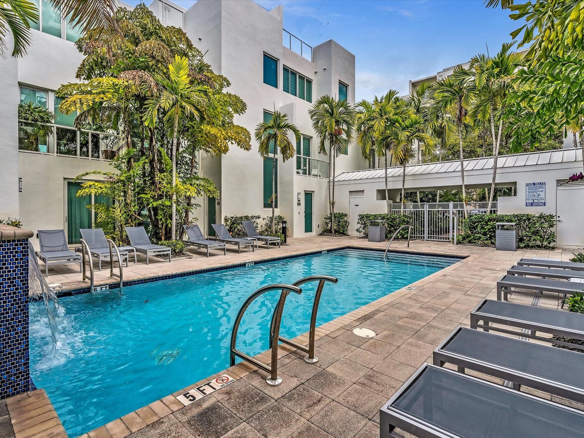 733 NE 4th Avenue, #733, Fort Lauderdale, FL 33304