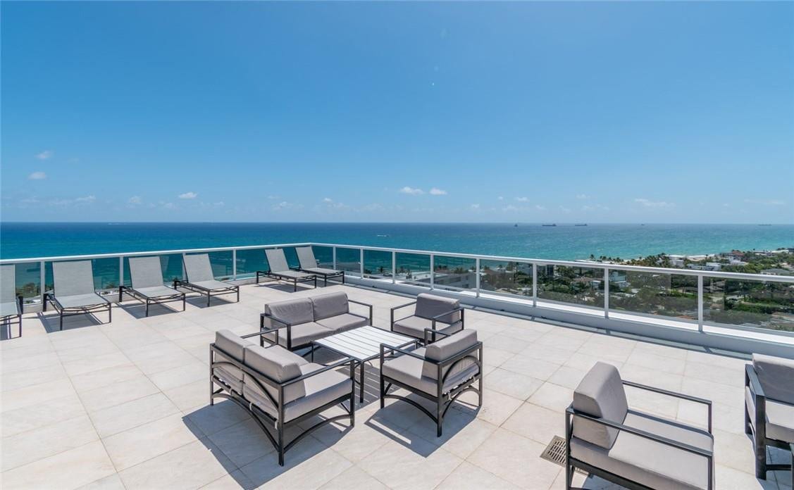 2841 N Ocean Boulevard, #802, Fort Lauderdale, FL 33308 South sundeck