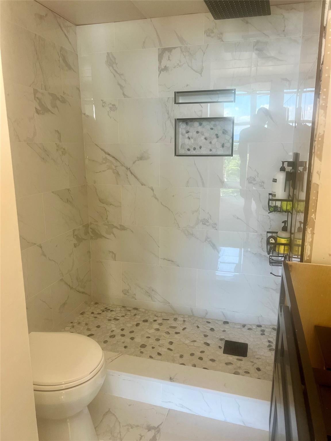 2841 N Ocean Boulevard, #802, Fort Lauderdale, FL 33308 Unfinished Renovation