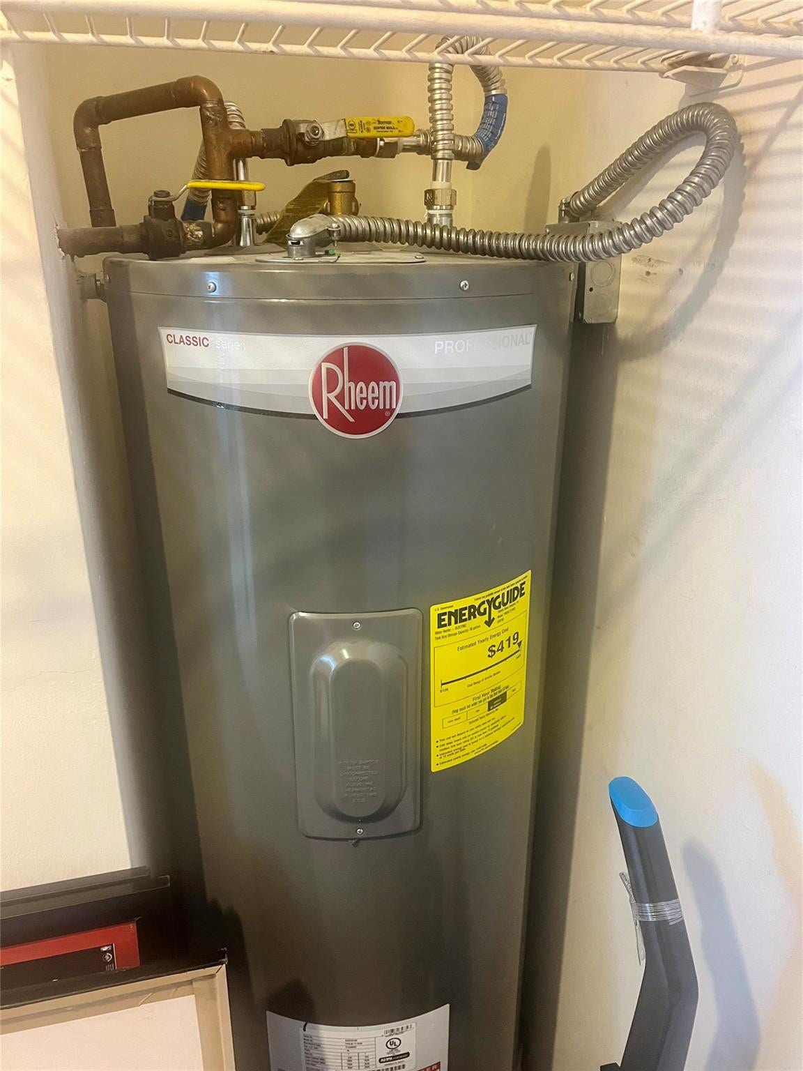 2841 N Ocean Boulevard, #802, Fort Lauderdale, FL 33308 2022, 40 Gallon Water Heater