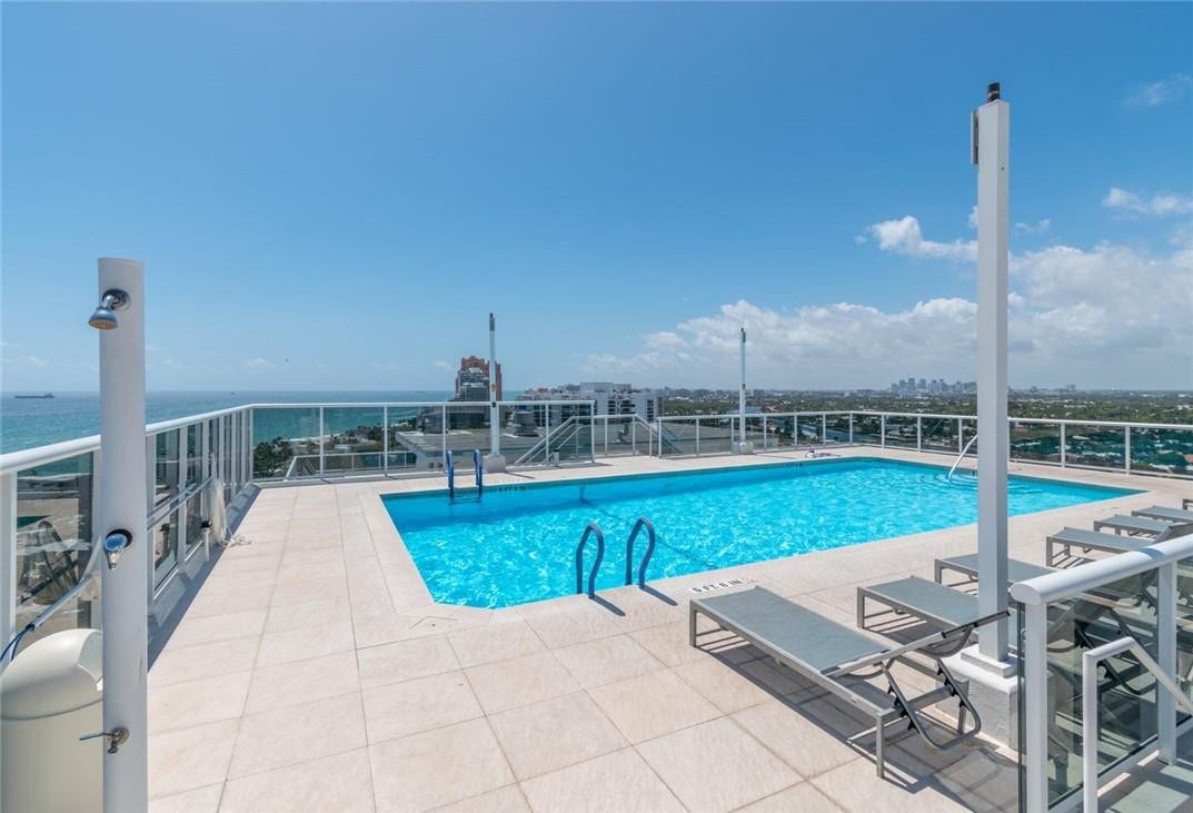 2841 N Ocean Boulevard, #802, Fort Lauderdale, FL 33308 Pool 21 Stories up...