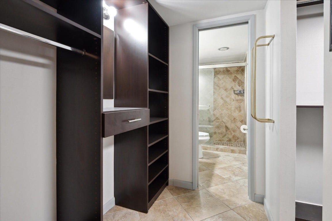 615 NE 12th Avenue, #112, Fort Lauderdale, Fort Lauderdale, FL 33304 615 NE 12th Avenue, #112, Fort Lauderdale, Fort Lauderdale, FL 33304