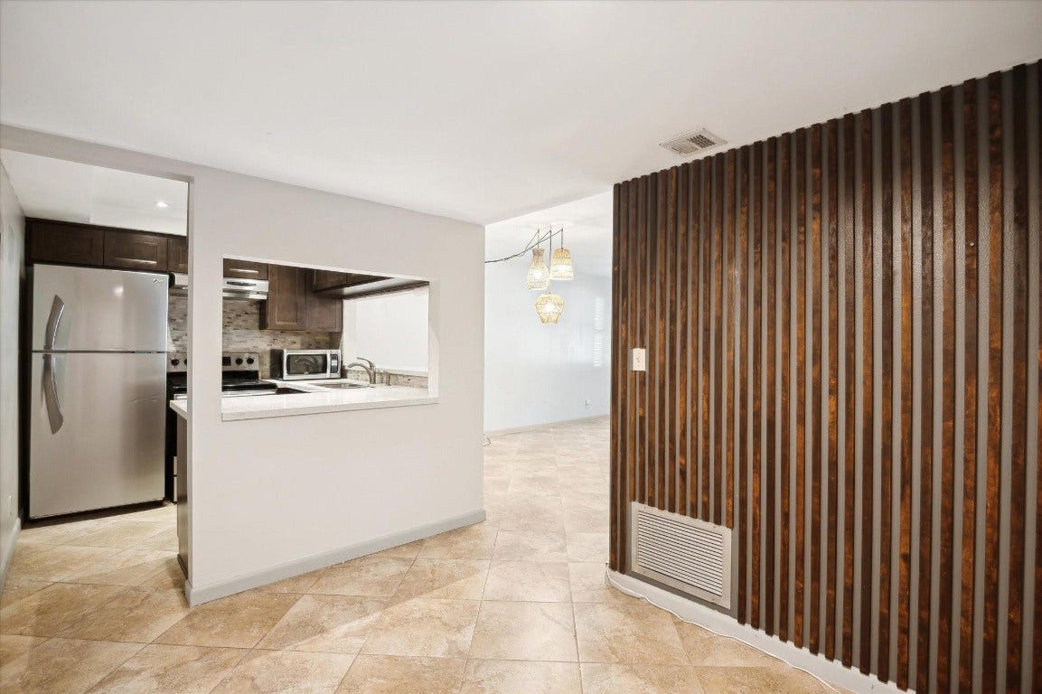 615 NE 12th Avenue, #112, Fort Lauderdale, Fort Lauderdale, FL 33304 615 NE 12th Avenue, #112, Fort Lauderdale, Fort Lauderdale, FL 33304