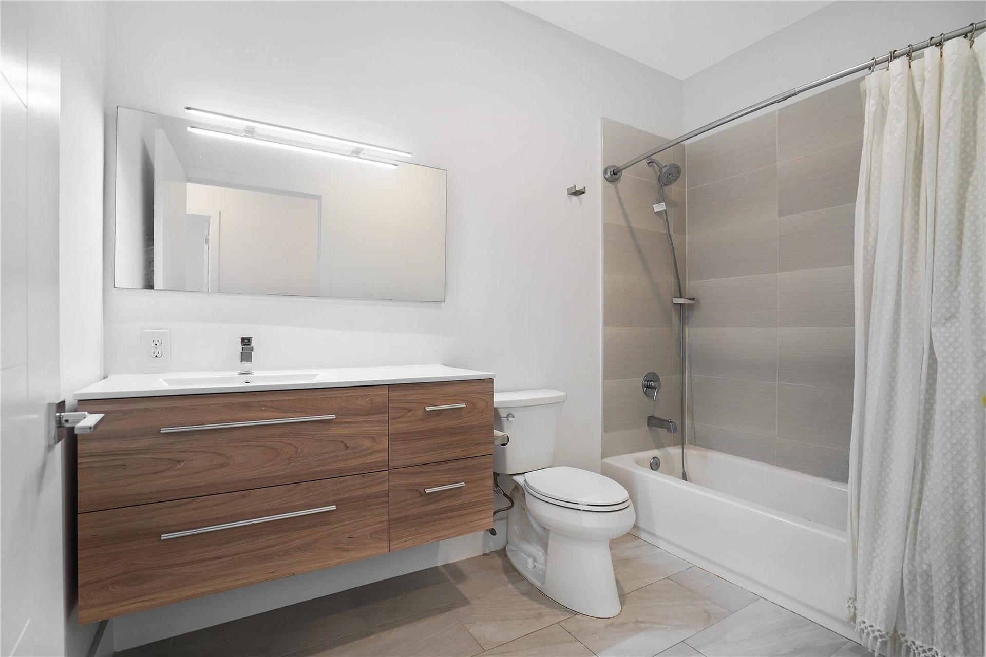 4480 NW 8th Place, #4480, Plantation, FL 33317 Photo 36
