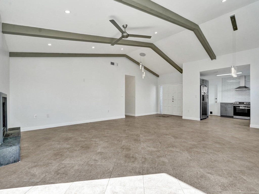 212 NE 2nd Court, Dania Beach, FL 33004 212 NE 2nd Court, Dania Beach, FL 33004