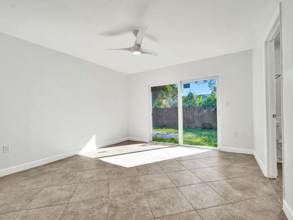 212 NE 2nd Court, Dania Beach, FL 33004 212 NE 2nd Court, Dania Beach, FL 33004