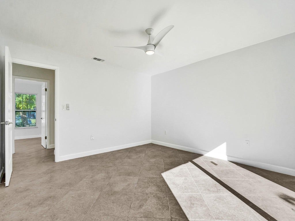 212 NE 2nd Court, Dania Beach, FL 33004 212 NE 2nd Court, Dania Beach, FL 33004