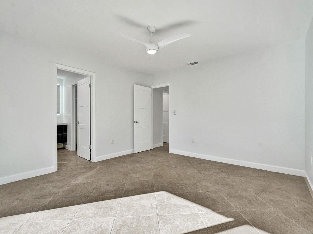 212 NE 2nd Court, Dania Beach, FL 33004 212 NE 2nd Court, Dania Beach, FL 33004