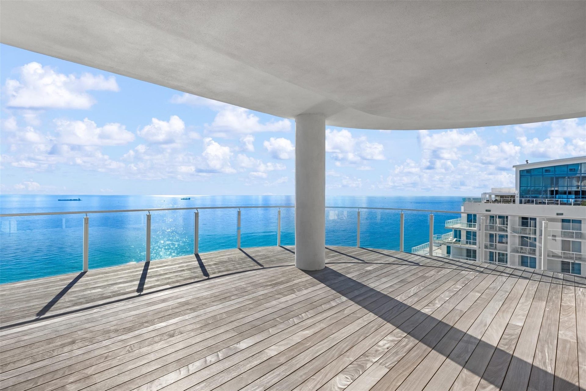 525 N Fort Lauderdale Beach Boulevard, #2201, Fort Lauderdale, FL 33304 First Floor Direct Ocean Facing Terrace