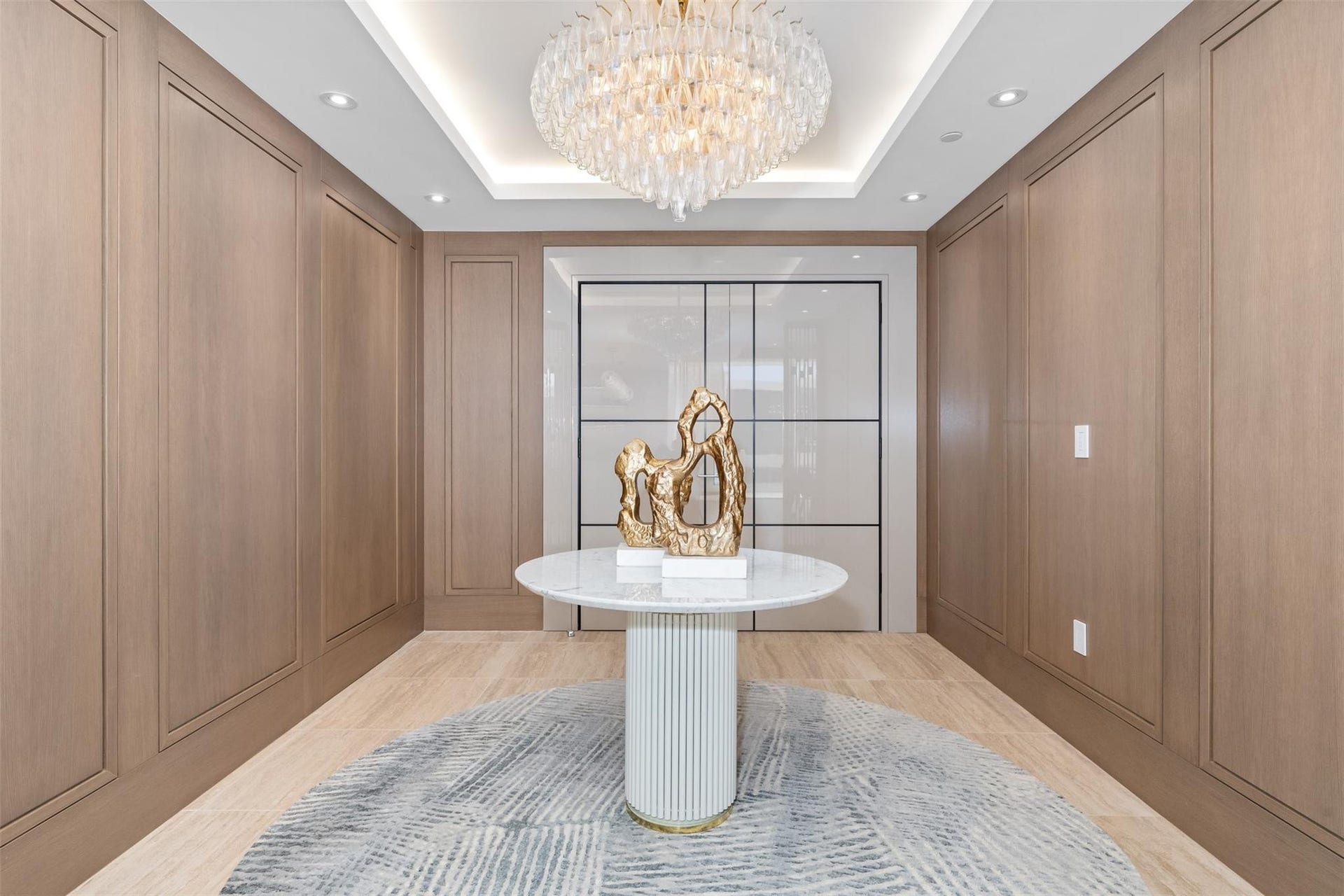 525 N Fort Lauderdale Beach Boulevard, #2201, Fort Lauderdale, FL 33304 Foyer