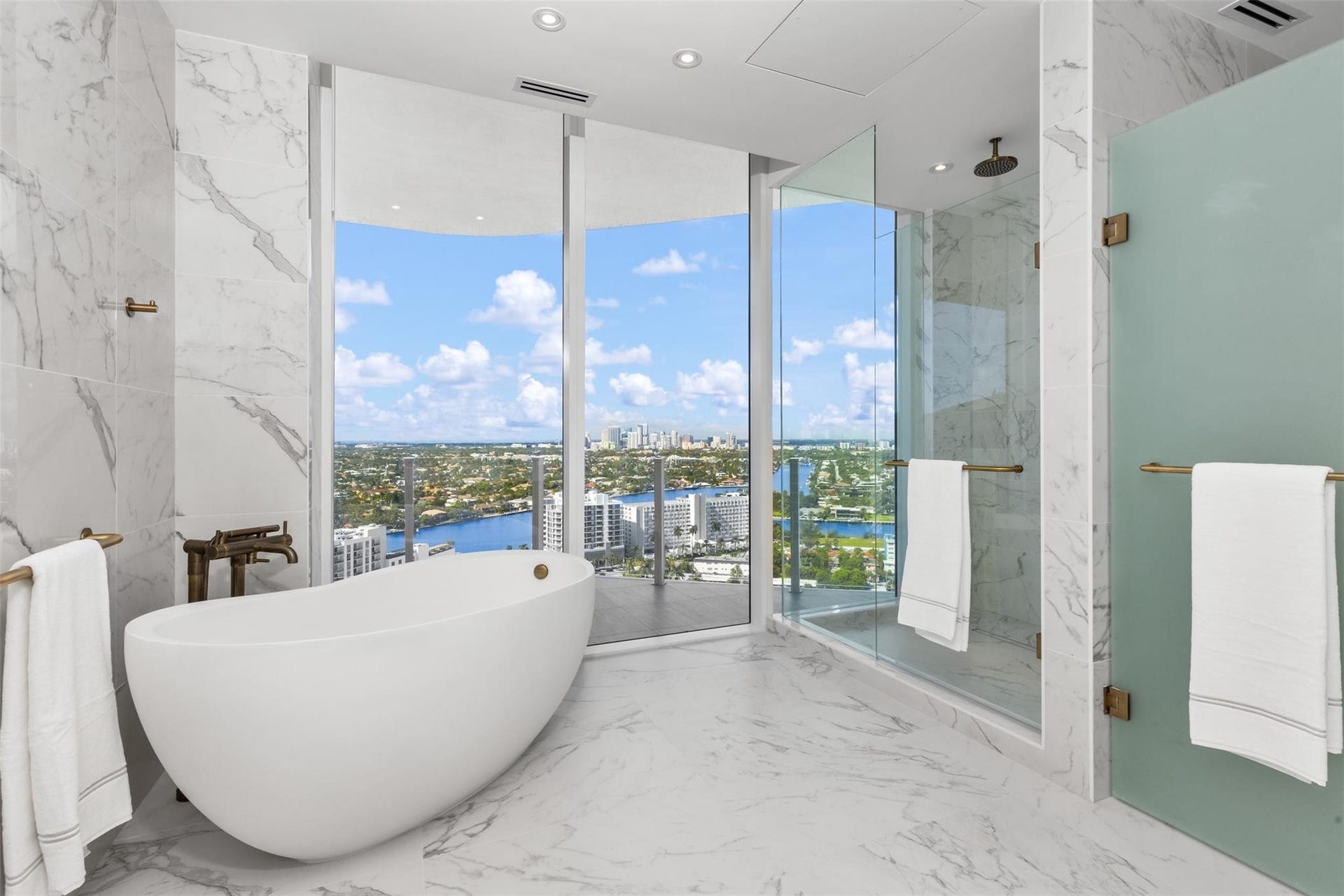 525 N Fort Lauderdale Beach Boulevard, #2201, Fort Lauderdale, FL 33304 Photo 31