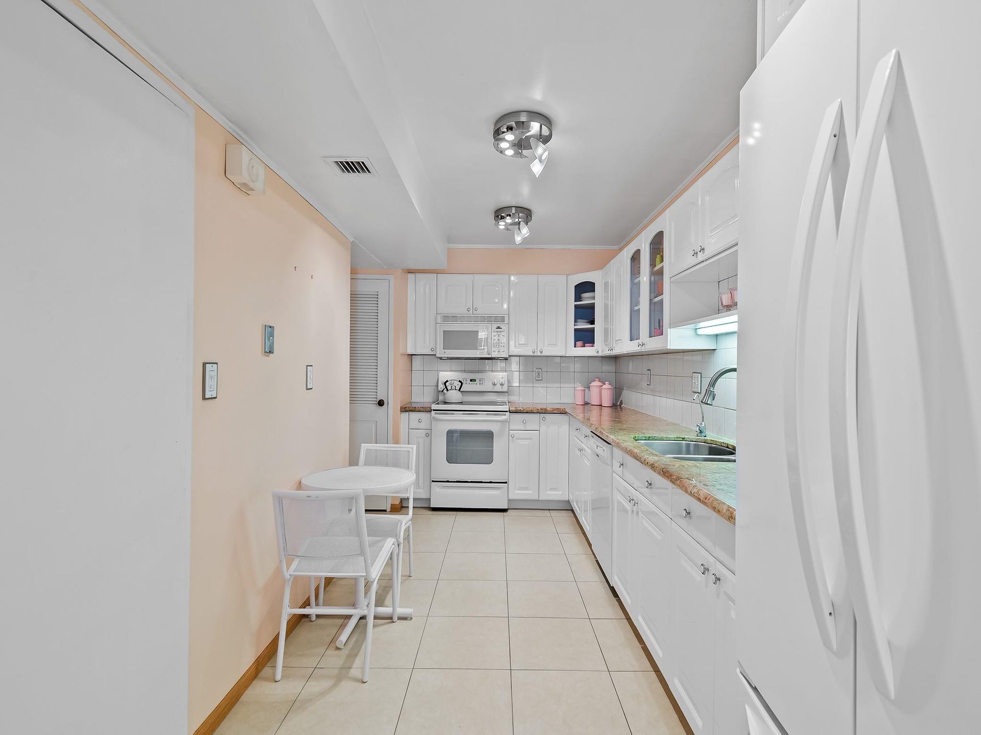 3430 Galt Ocean Drive, #609, Fort Lauderdale, FL 33308 3430 Galt Ocean Drive, #609, Fort Lauderdale, FL 33308