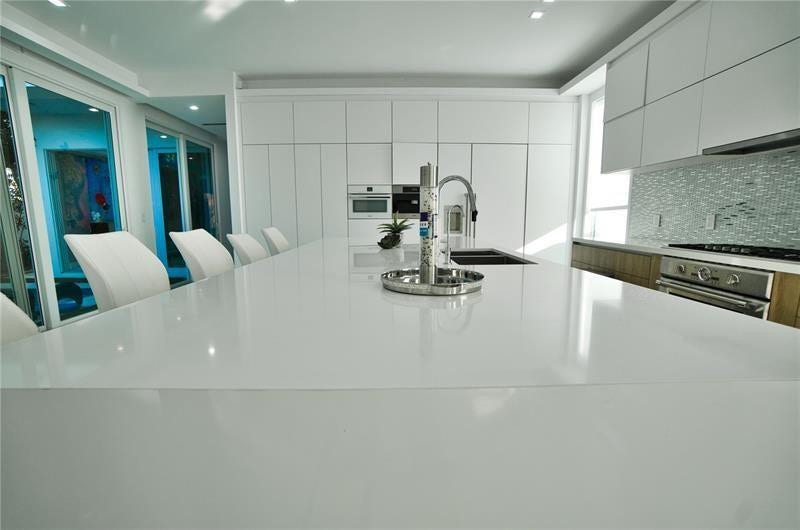 3325 NE 18th, Fort Lauderdale, FL 33305
